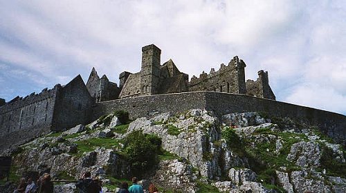 cashel1.jpg (44406 bytes)